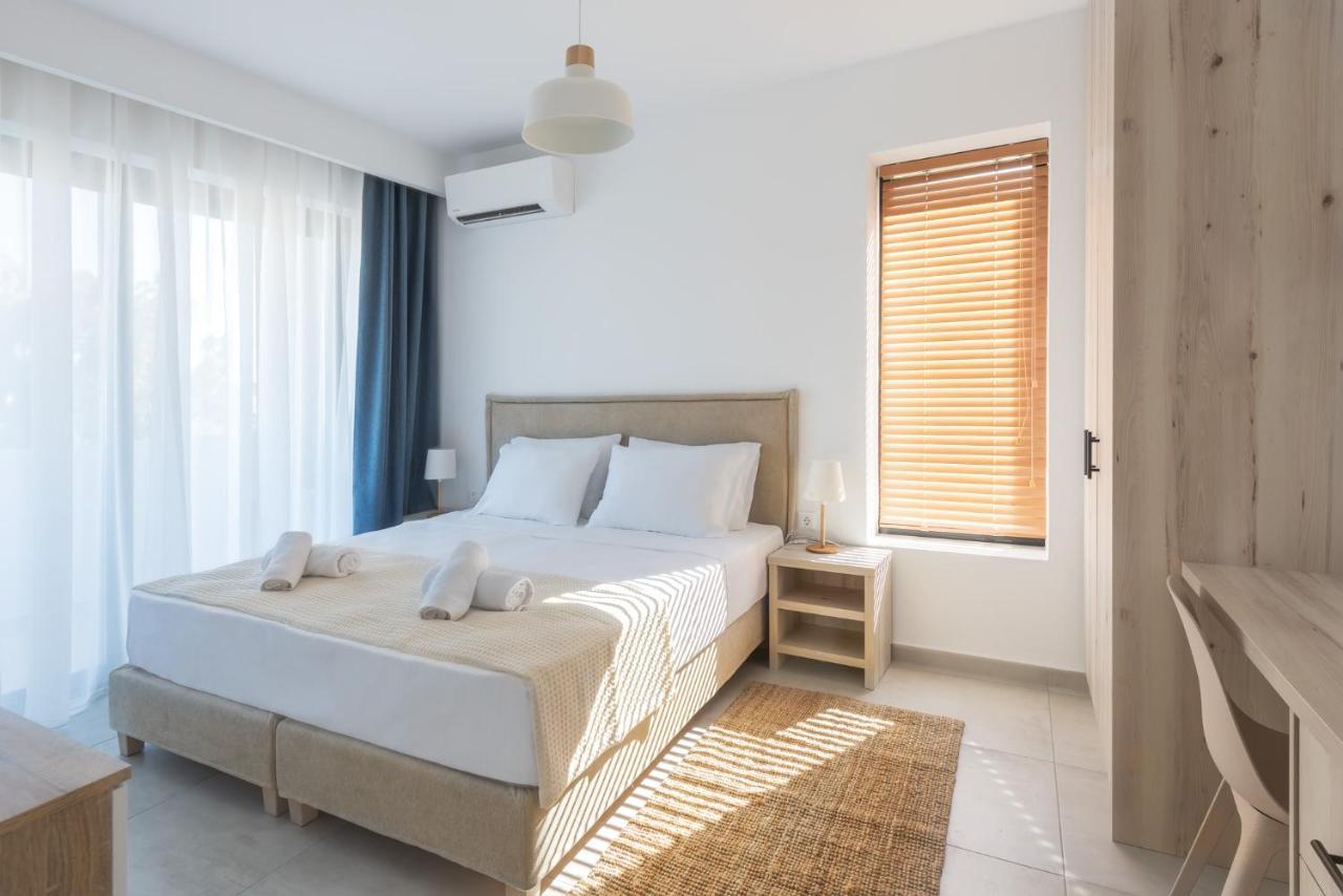 איקסיה Aquarama Pool Apartments מראה חיצוני תמונה
