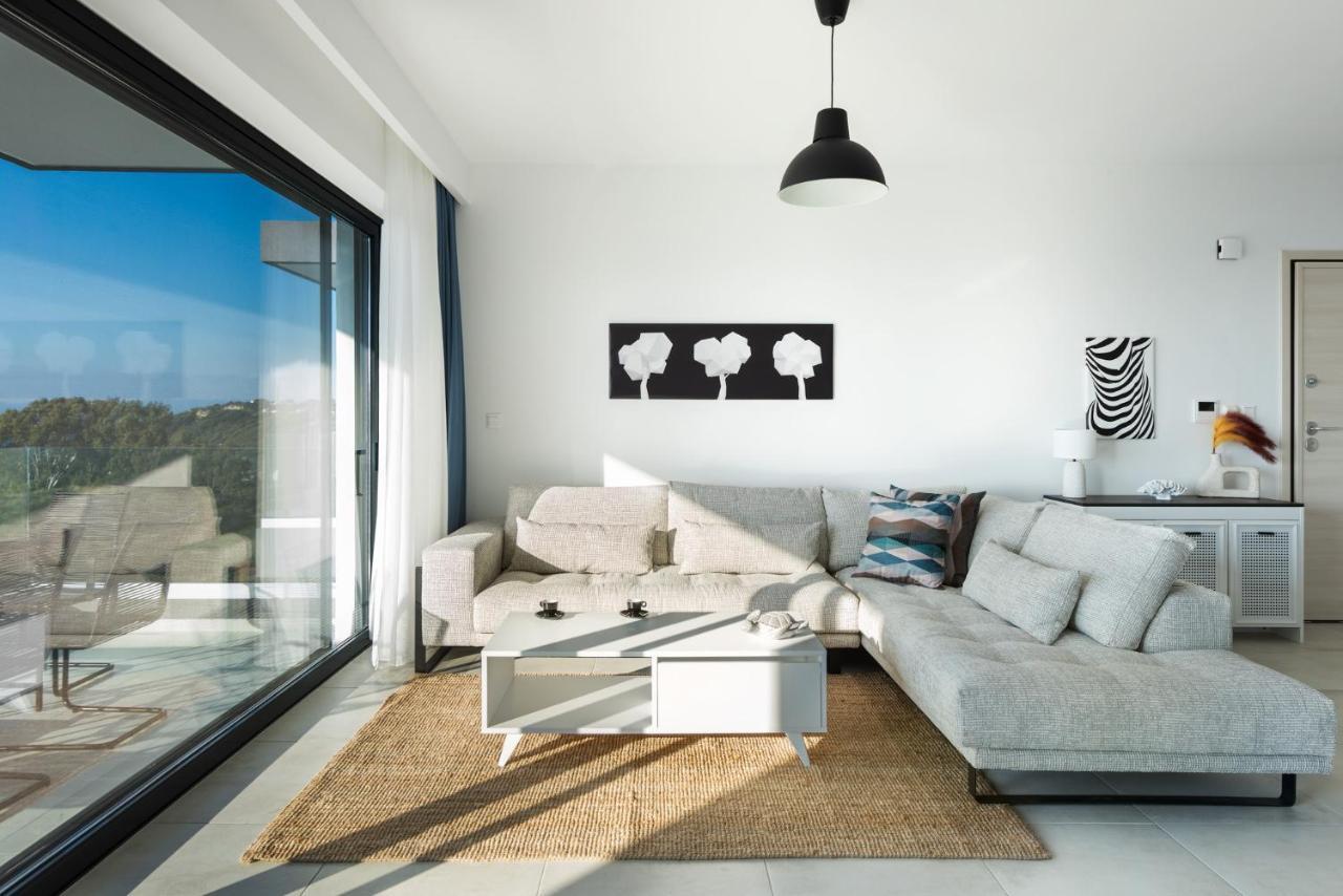 איקסיה Aquarama Pool Apartments מראה חיצוני תמונה