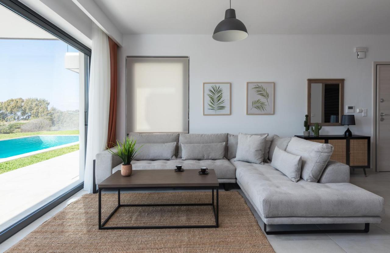 איקסיה Aquarama Pool Apartments מראה חיצוני תמונה